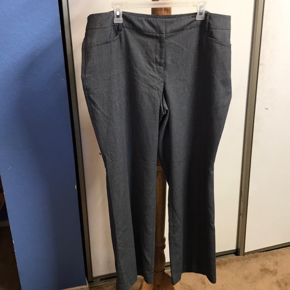 Dress pants, houndstooth print, size 18, curvy fit
